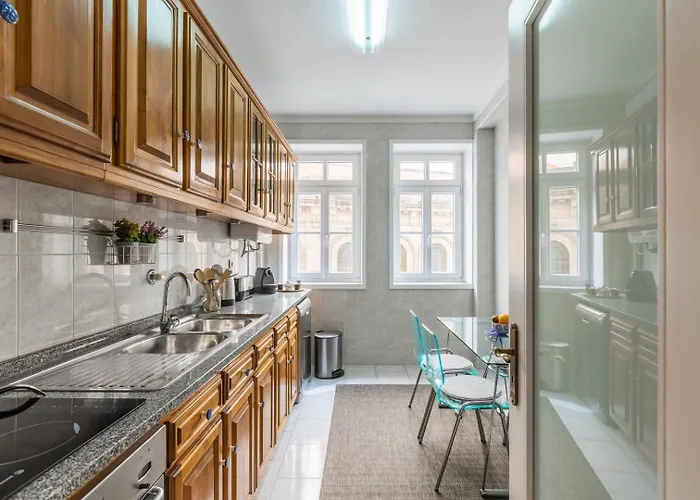 Sao Bento Deluxe 42 With Balcony * פורטו